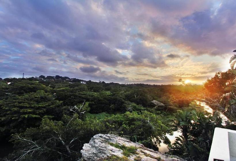 Uvongo River Resort