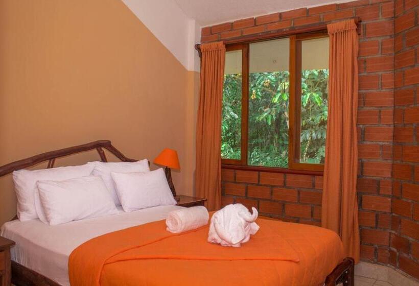 هاستل Hosteria Orkidea Lodge