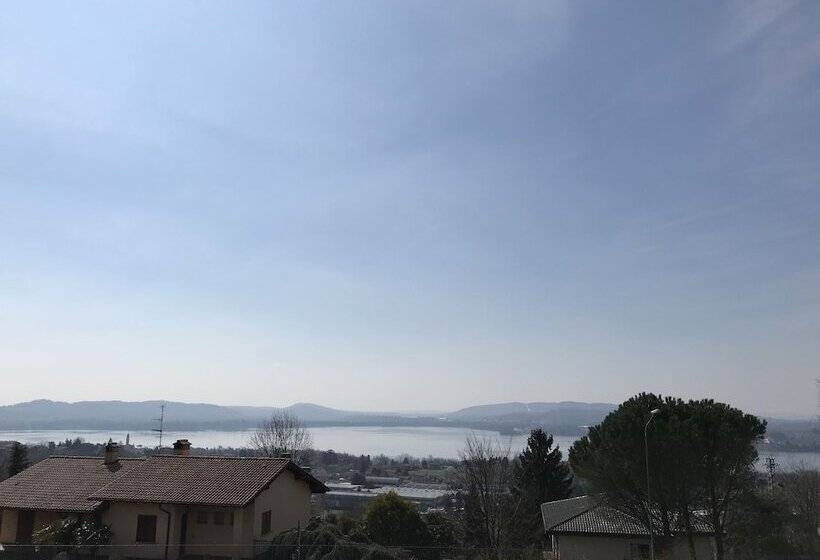 مبيت وإفطار Il Sasso Bianco