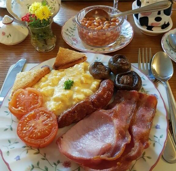 Dunscar Farm Bed & Breakfast