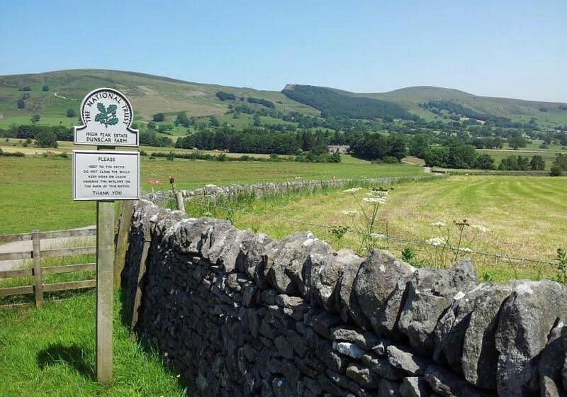 Dunscar Farm Bed & Breakfast