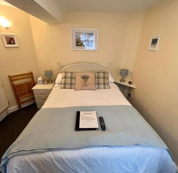 Dunscar Farm Bed & Breakfast