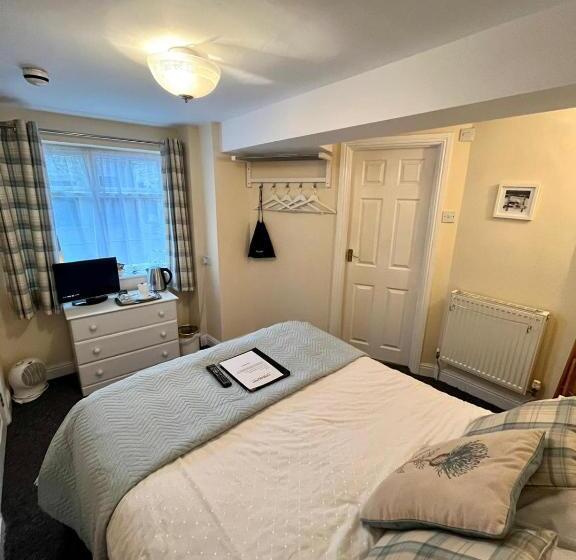 Dunscar Farm Bed & Breakfast