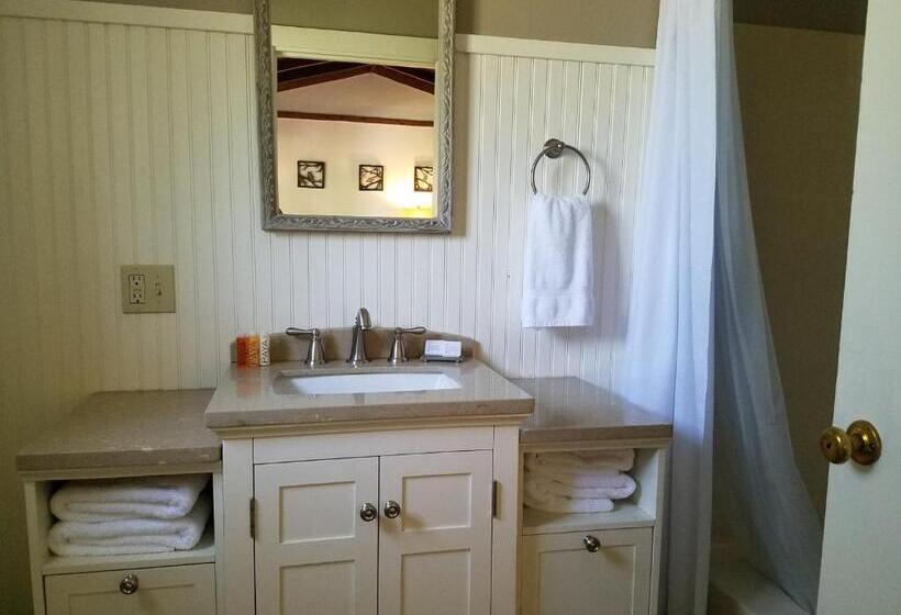 ホテル China Creek Cottages