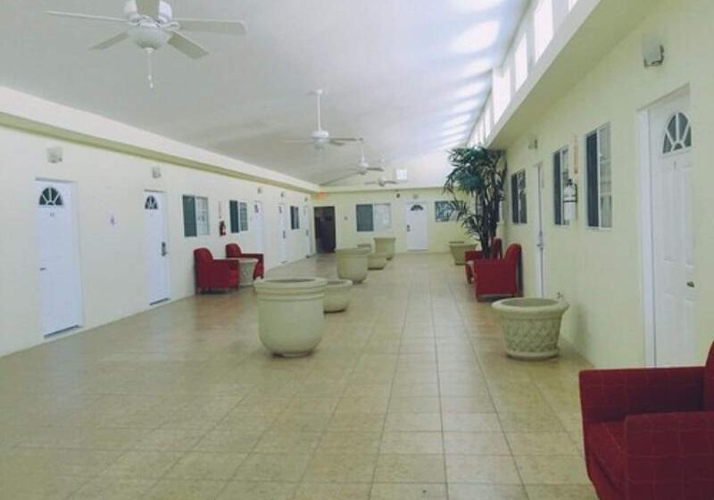 ホテル Europa Inn & Suites