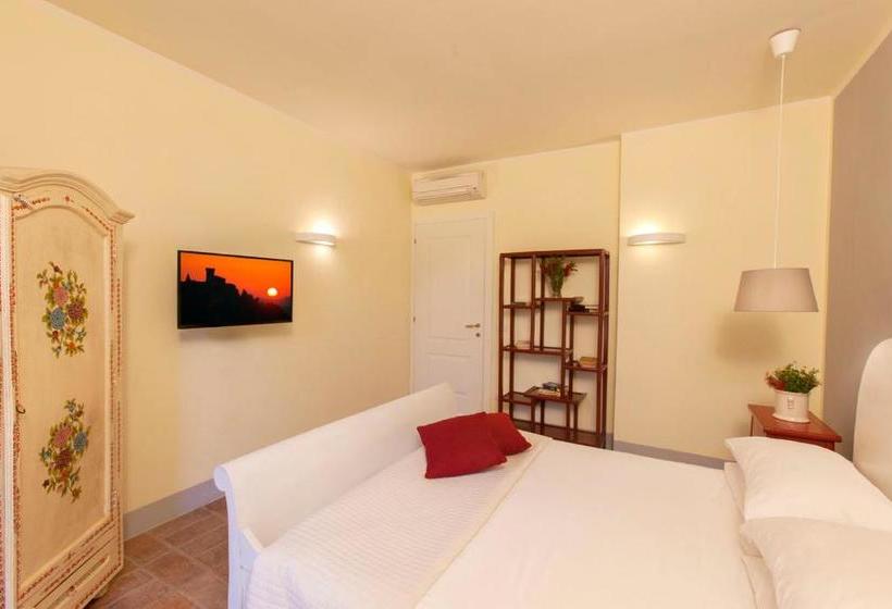 فندق Il Casale Degli Olivi