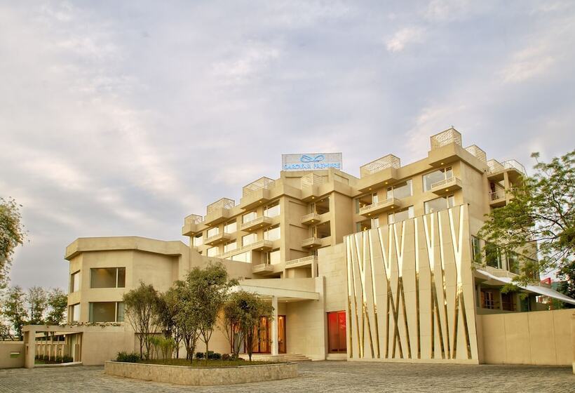 ホテル Sarovar Premiere Jaipur
