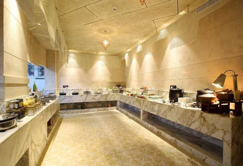 ホテル Sarovar Premiere Jaipur