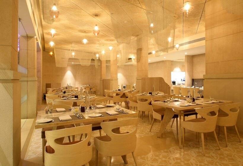 ホテル Sarovar Premiere Jaipur