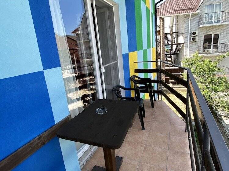 پانسیون Element