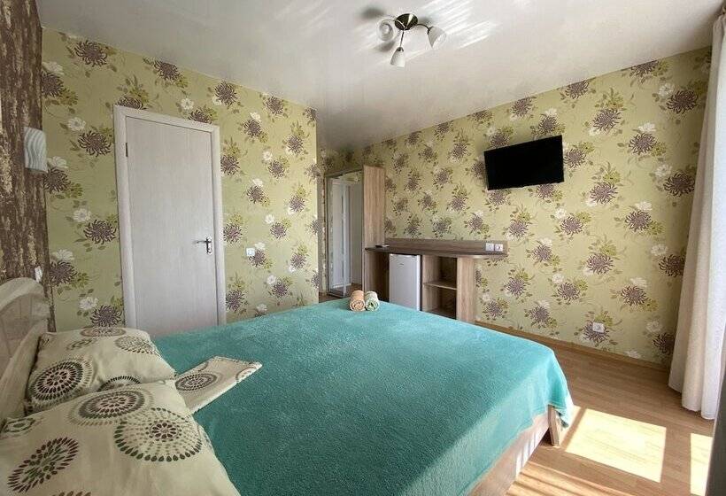 ペンション Element