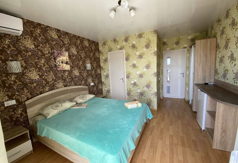 ペンション Element