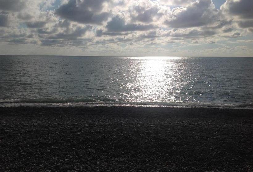 پانسیون George's House