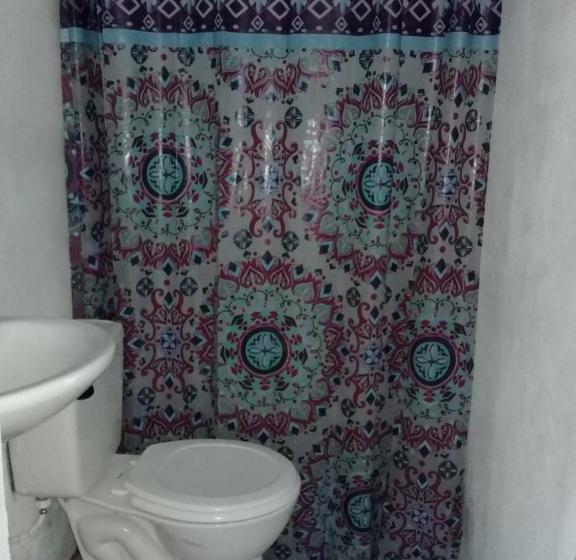 ペンション Guest House Nena