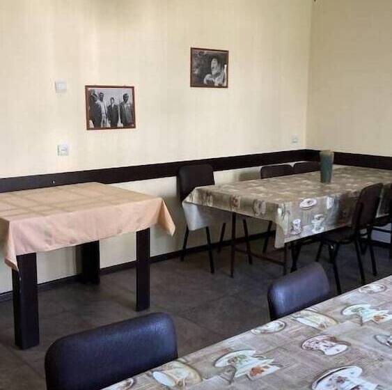 بنسيون Guesthouse M22