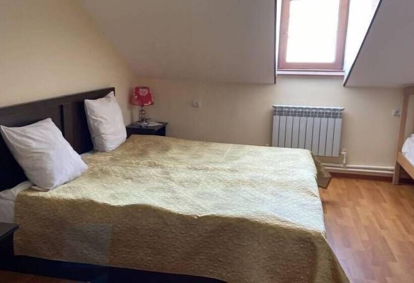 بنسيون Guesthouse M22