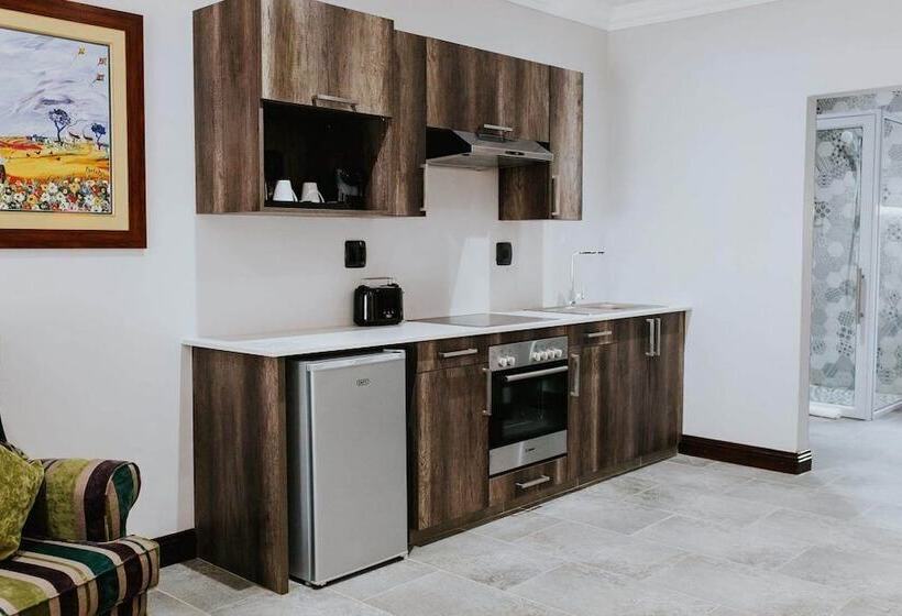 פנסיון Iso'bella Vita Guesthouse