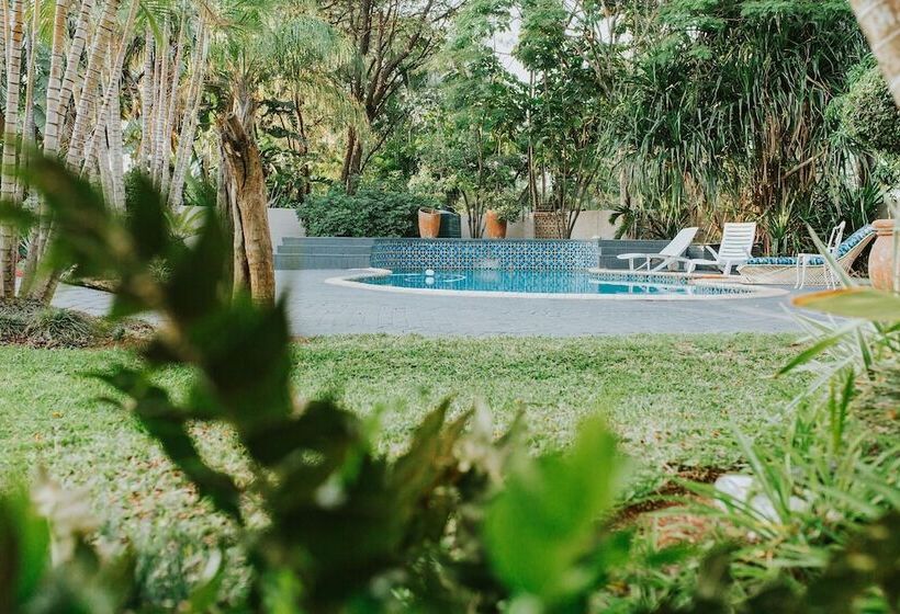 פנסיון Iso'bella Vita Guesthouse