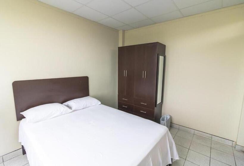 Пансион Kira's House