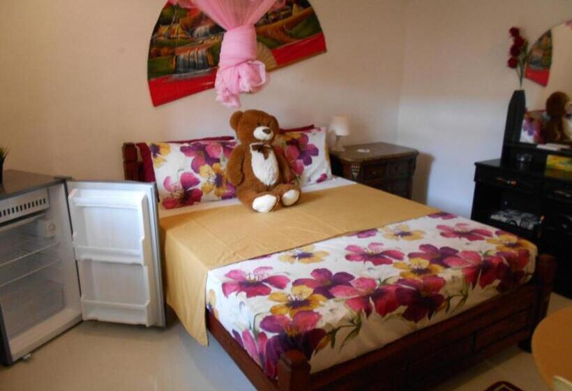 膳宿费 Nadee Villa 7