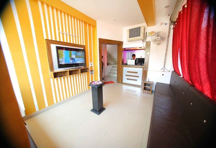 پانسیون Osaka Taj