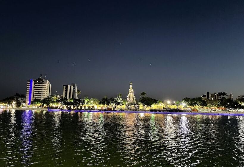 ペンション Pousada Acauã Acesso Através De Escadas