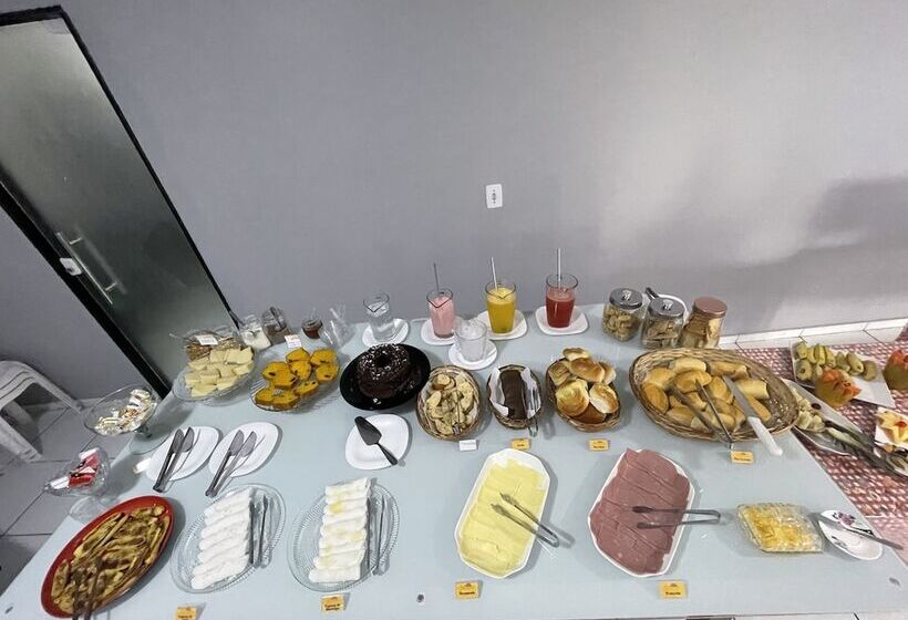 ペンション Pousada Acauã Acesso Através De Escadas