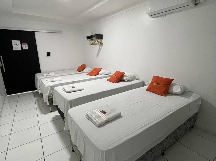 ペンション Pousada Acauã Acesso Através De Escadas