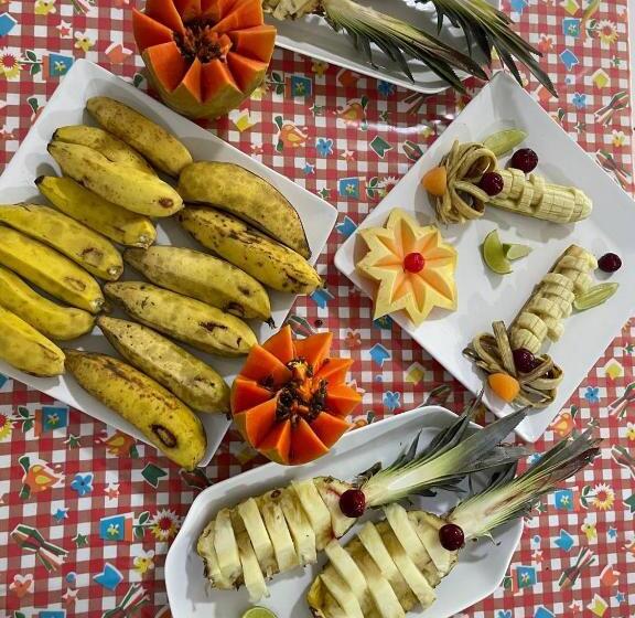 ペンション Pousada Acauã Acesso Através De Escadas