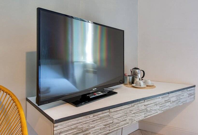 پانسیون Smoorooms Ostiense