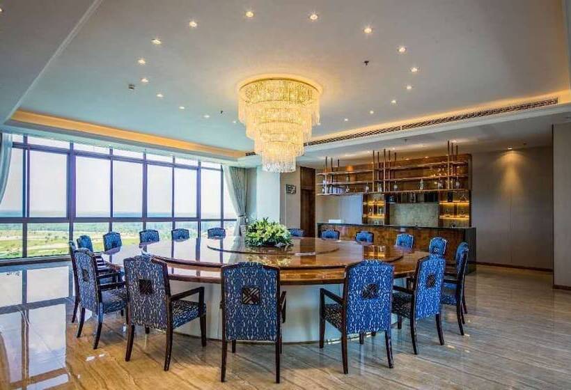 אתר נופש Forest City Golf