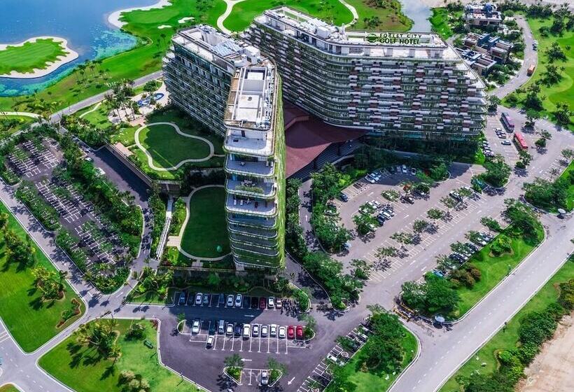 אתר נופש Forest City Golf