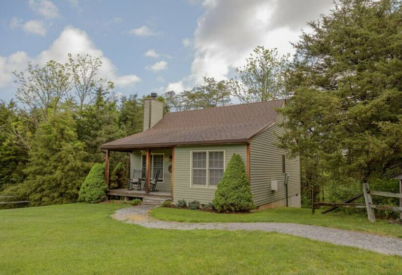 ベッドアンドブレックファースト Autumn Ridge Cottages