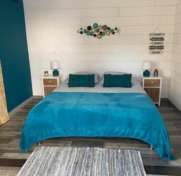 Bed and Breakfast Les Pieds Dans L Eau