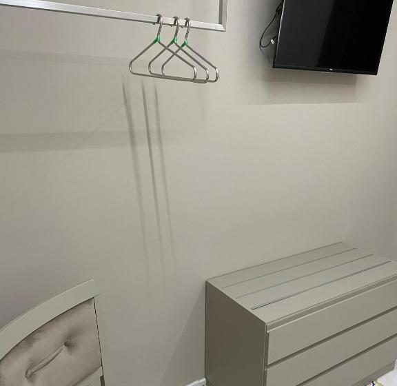 בית מלון כפרי 2000