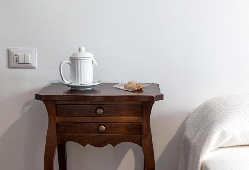 Hotel Ghivine Albergo Diffuso