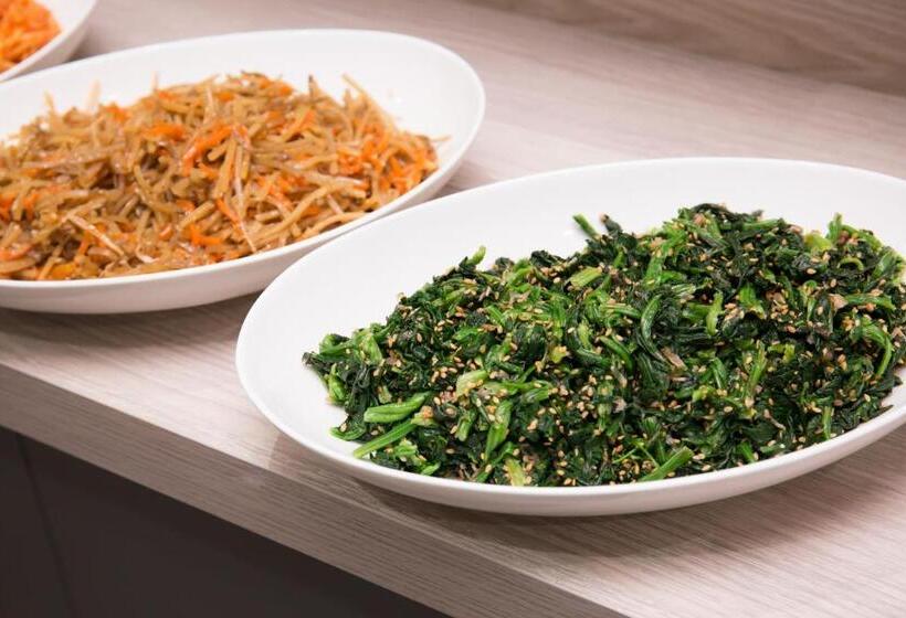 호텔 Kuretake Inn Hamamatsuekiminamiguchi Premium