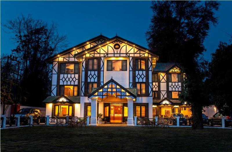 Lemon Tree Hotel Srinagar