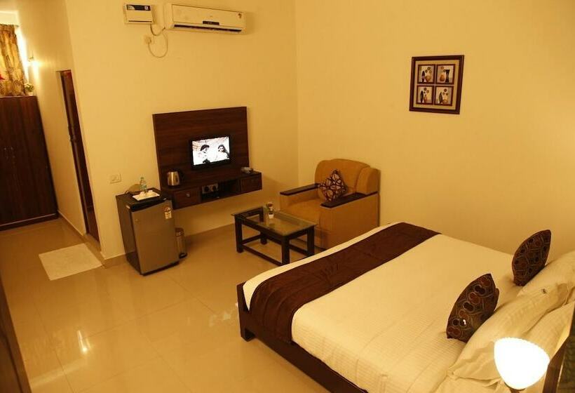 Отель Pah Clarista