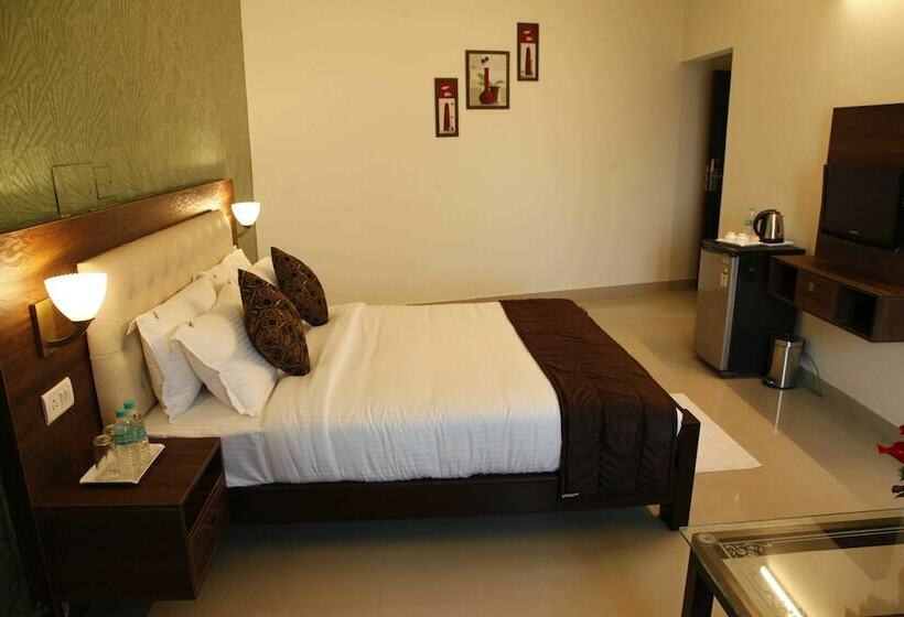 Отель Pah Clarista