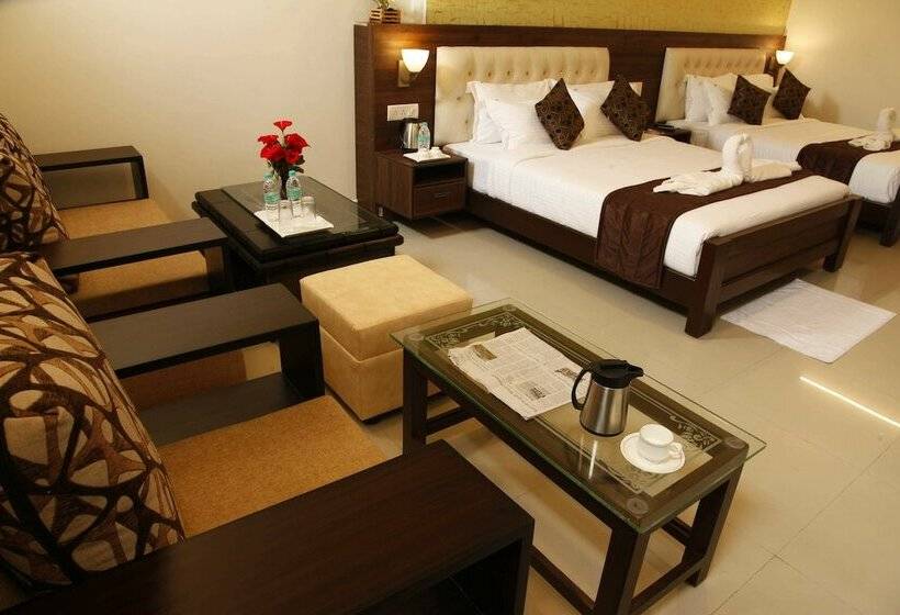 Отель Pah Clarista