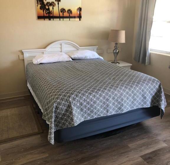 فندق على الطريق Pennwood Motor Lodge