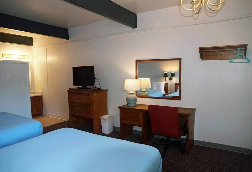 فندق على الطريق The Oakwood Inn