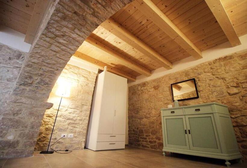 פנסיון Albertario