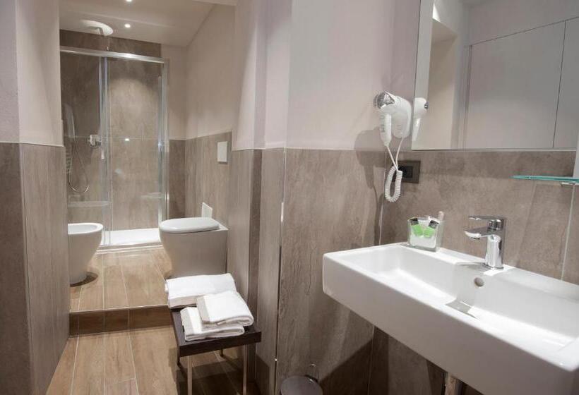 ペンション Angolo Divino