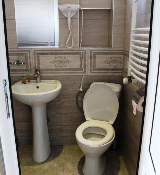 پانسیون Guesthouse Suja