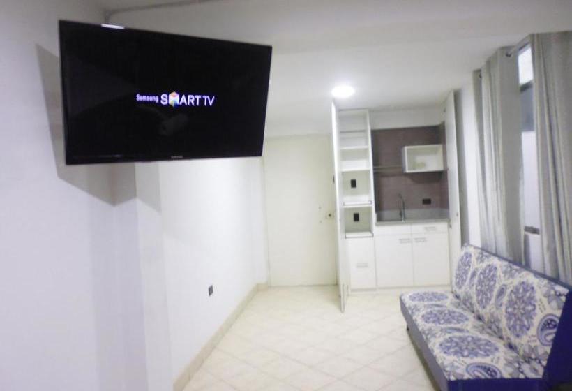 پانسیون Hostal Fatima