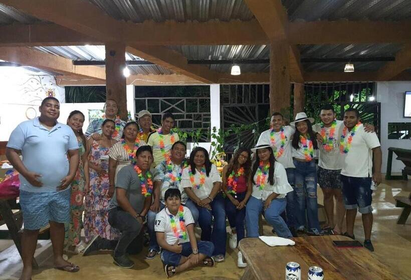 膳宿费 Hostal Luz De Luna