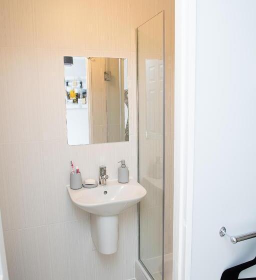 Пансион Pinehill Rooms