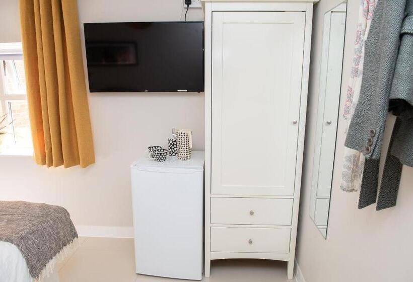 Пансион Pinehill Rooms